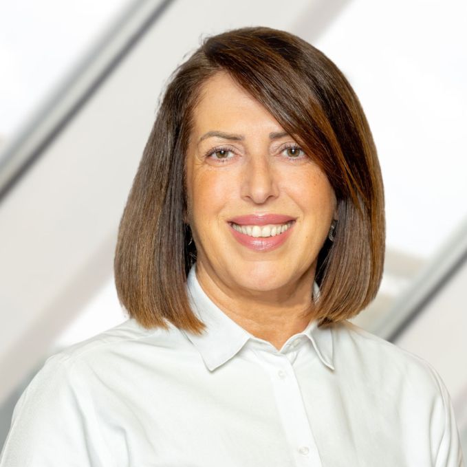 Portrait Efi Stopler